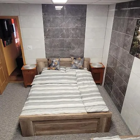 Stylowy Na Ptasiej Gorze * Еленя-Гура